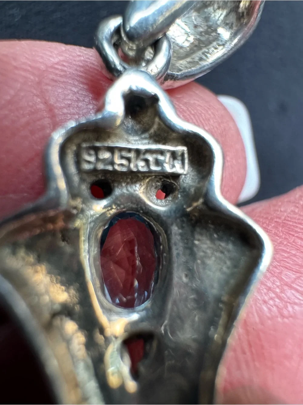 Sterling silver cross pendant with real stones - Picture 4 of 4